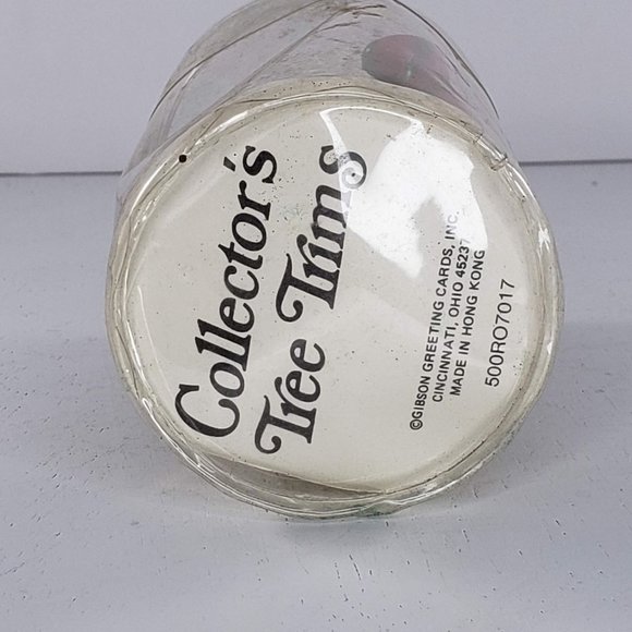 Gibson Greeting Cards Inc Collector's Tree Trims Snowman Flocked Figurine *Flaw* - Picture 2 of 6